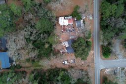 6743 Satchel Ford Road photo 4