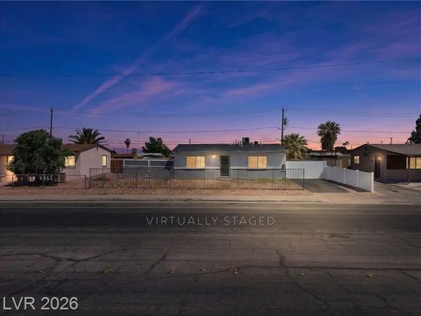 1956 H Street, Las Vegas, NV 89106