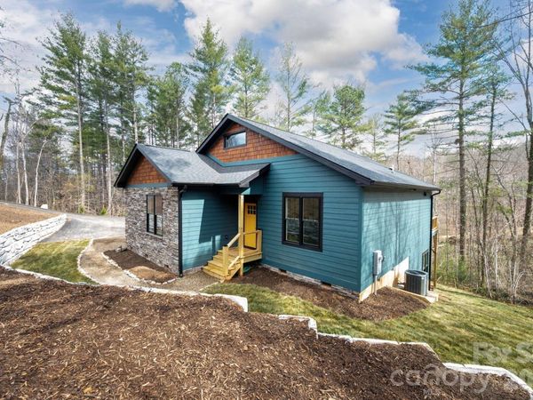 22 Deep Woods Road, Weaverville, NC 28787