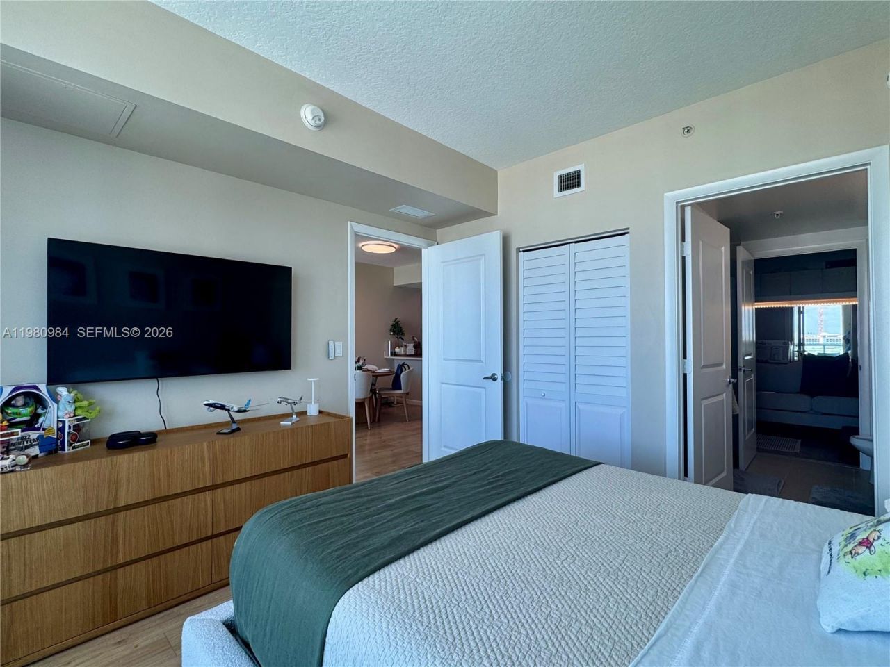 333 NE 24th St , Unit 1206, Miami, FL 33137 Photo