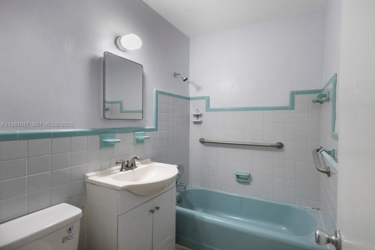 101 SW 24th Ave, Miami, FL 33135 Photo