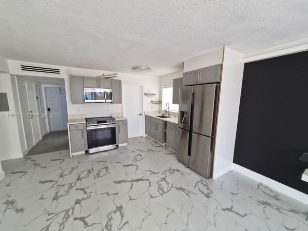 16410 Miami Dr, Unit 304, North Miami Beach, FL 33162
