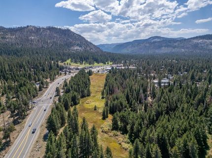 1685 Arapahoe St, South Lake Tahoe, CA 96150 Photo