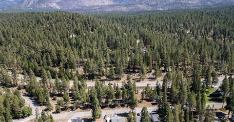 1685 Arapahoe St, South Lake Tahoe, CA 96150 Photo