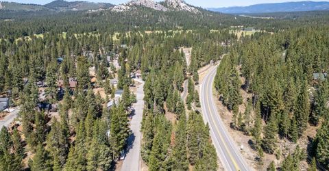 1685 Arapahoe St, South Lake Tahoe, CA 96150 Photo