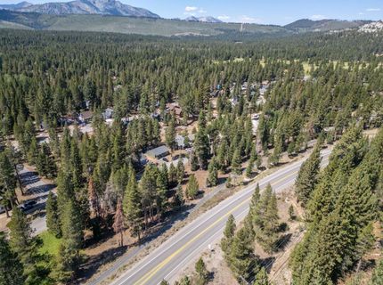 1685 Arapahoe St, South Lake Tahoe, CA 96150 Photo