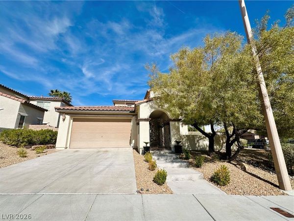 956 Tafalla Court , Las Vegas, NV 89138