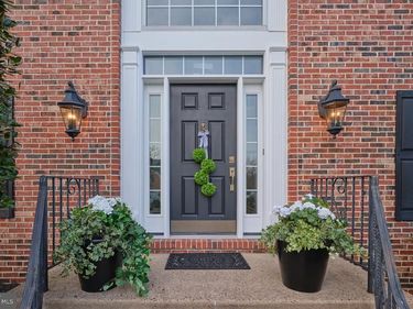 1052 S KIMBLES ROAD, YARDLEY, PA 19067