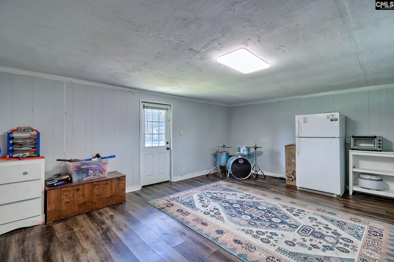 155 Lisa Drive  Photo 17