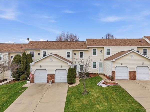 1406 Lexington Dr, Lawrence, PA 15055