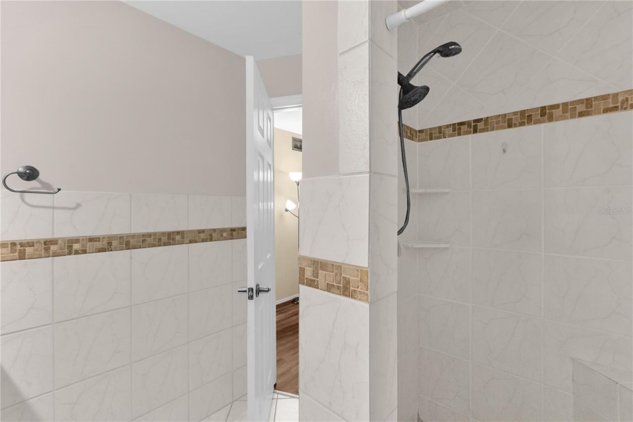 5 Gumtree Court , Winter Springs, FL 32708 Photo