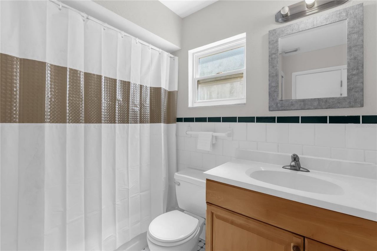 5 Gumtree Court , Winter Springs, FL 32708 Photo