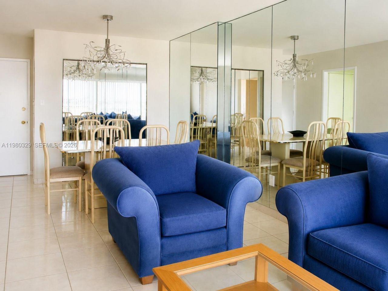 400 Kings Point Dr, Unit 812, Sunny Isles Beach, FL 33160 Photo