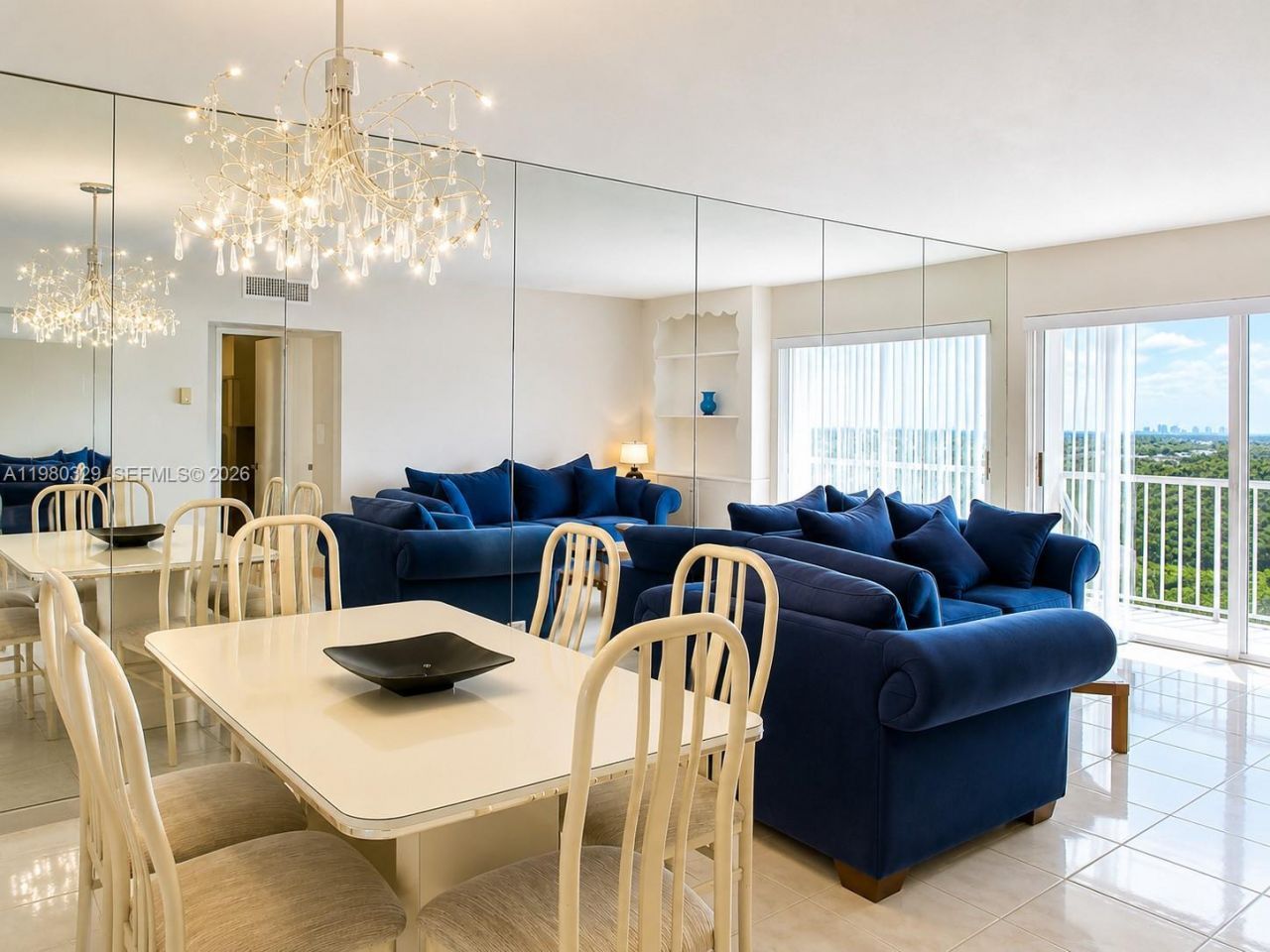 400 Kings Point Dr, Unit 812, Sunny Isles Beach, FL 33160 Photo