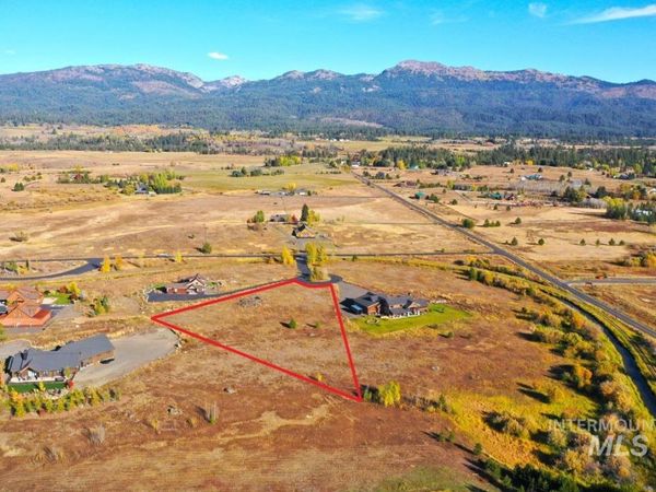 13 Michelle Place, McCall, ID 83638