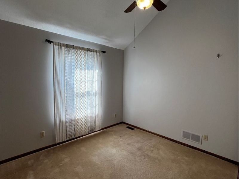 6140 Kelley Lane, Parma, OH 44134 Photo 13
