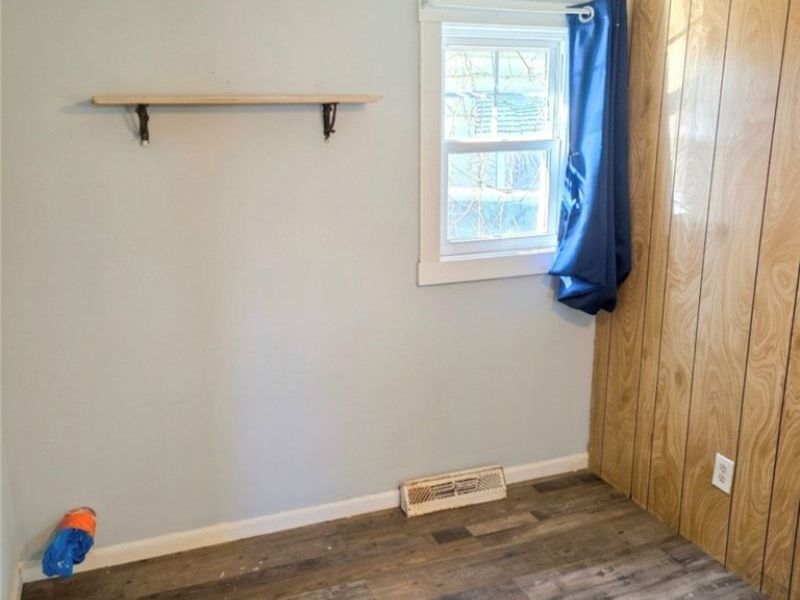 234 Oakwood Street, Elyria, OH 44035 Photo 17