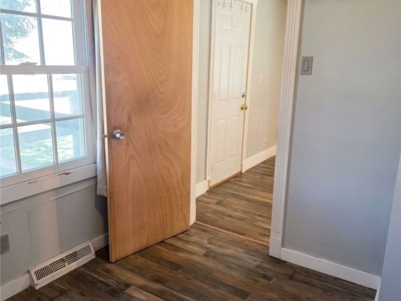 234 Oakwood Street, Elyria, OH 44035 Photo 19