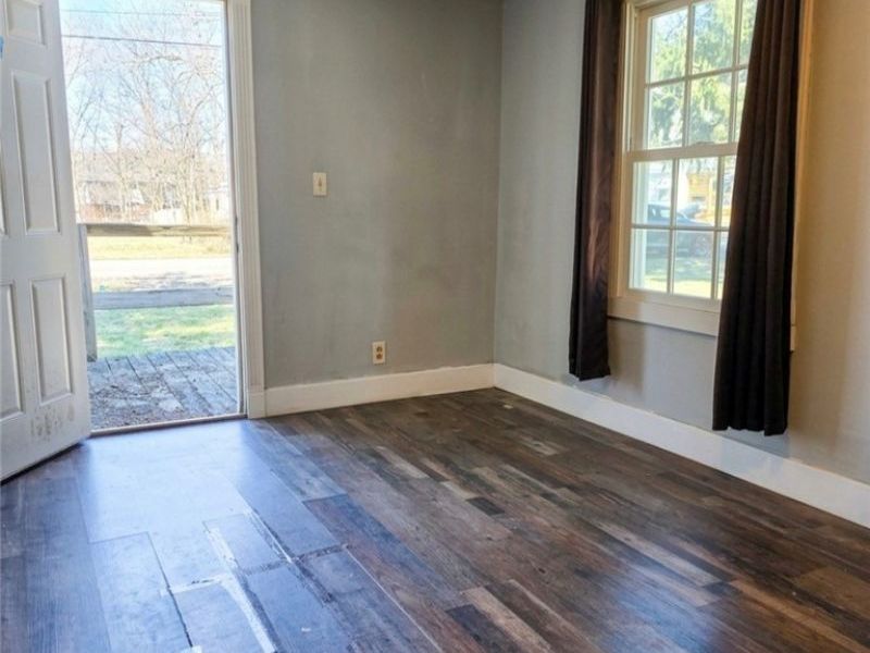 234 Oakwood Street, Elyria, OH 44035 Photo 6