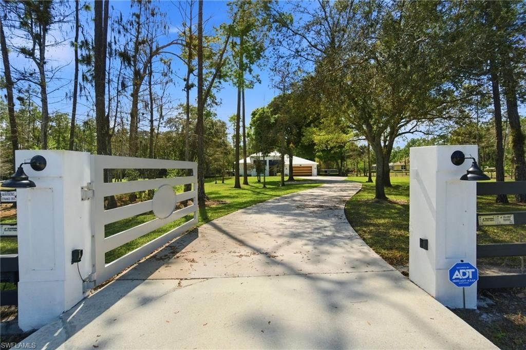 4740 5th Ave Sw, Naples, FL 34119 Photo