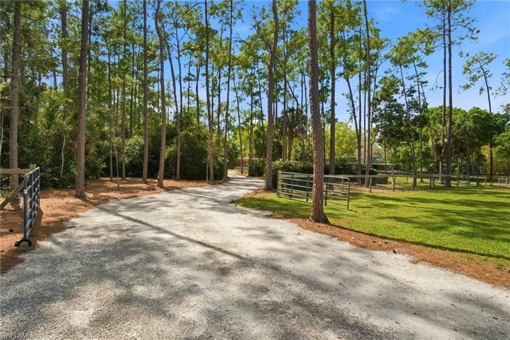 4740 5th Ave Sw, Naples, FL 34119 Photo