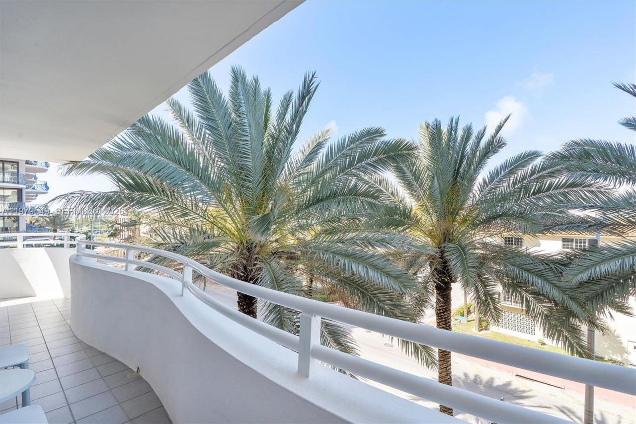 8911 Collins Ave , Unit 401, Surfside, FL 33154 Photo