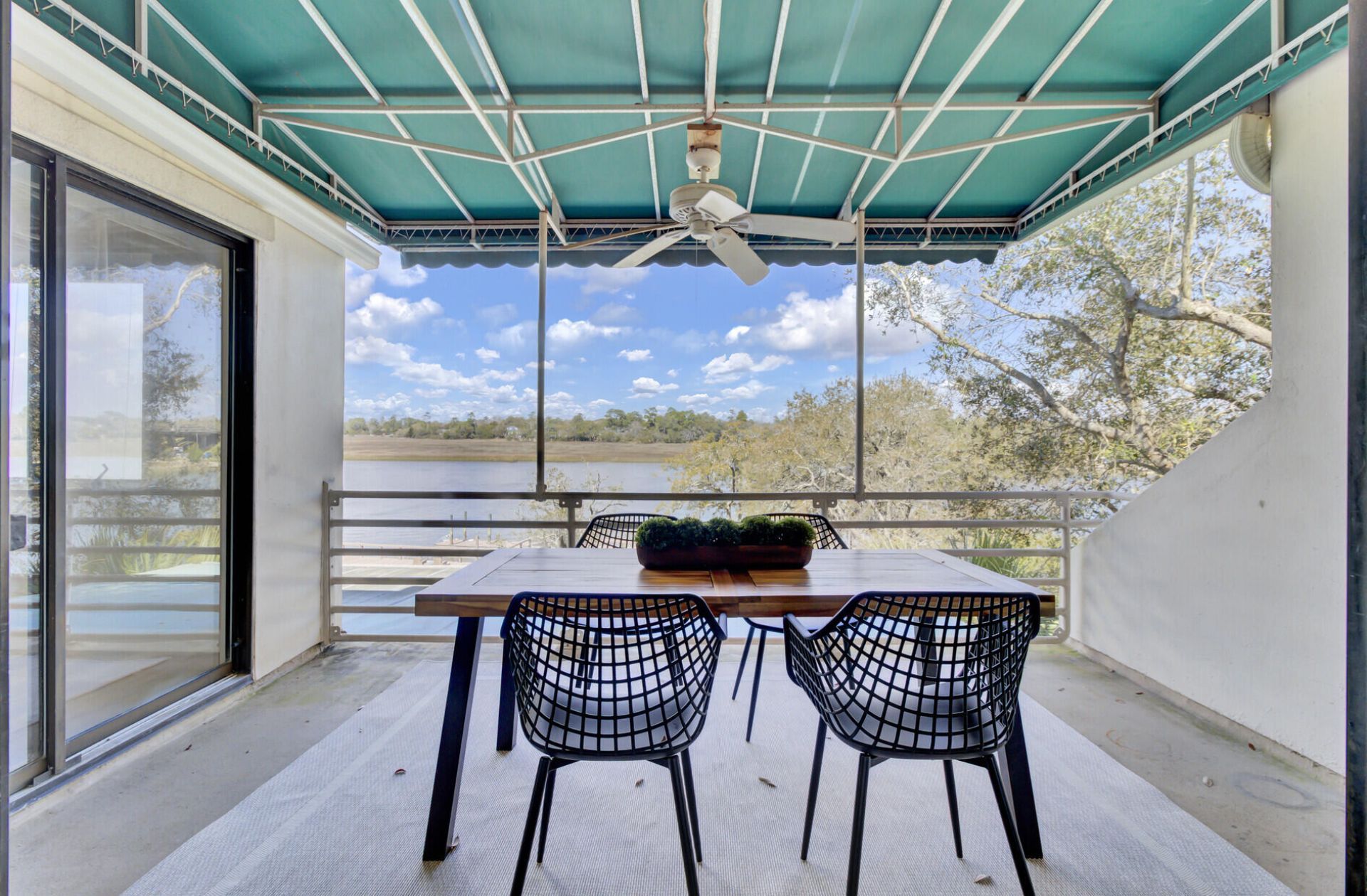 150 Wappoo Creek Drive Photo 13