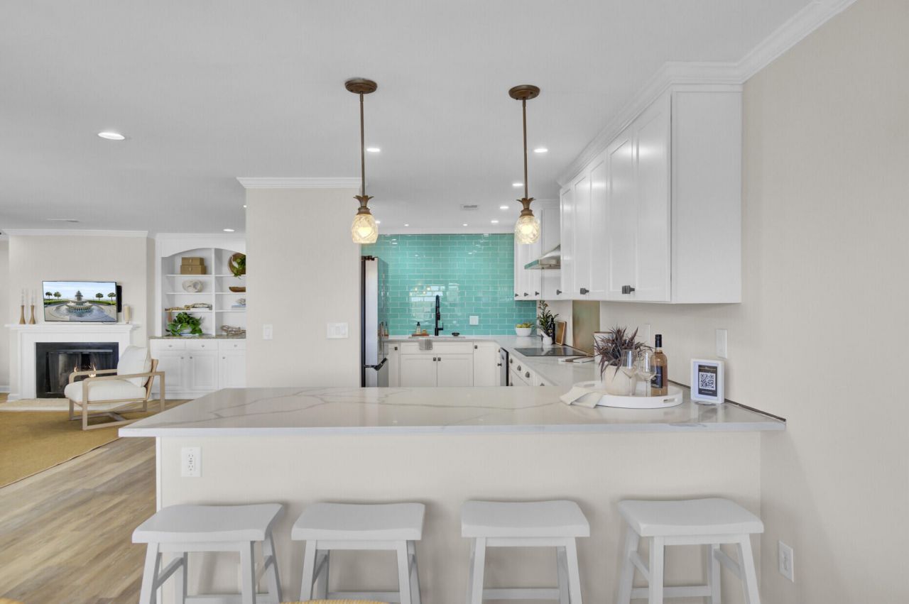 150 Wappoo Creek Drive Photo 7