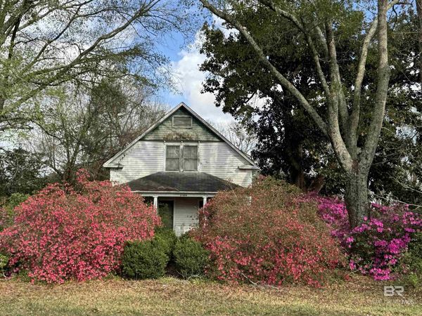 21898 Broad Street, Silverhill, AL 36576