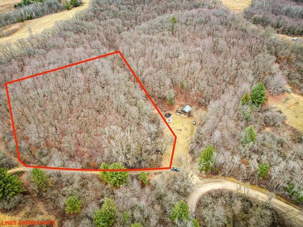 W10456 Whippoorwill Lane, Elroy, WI 53929