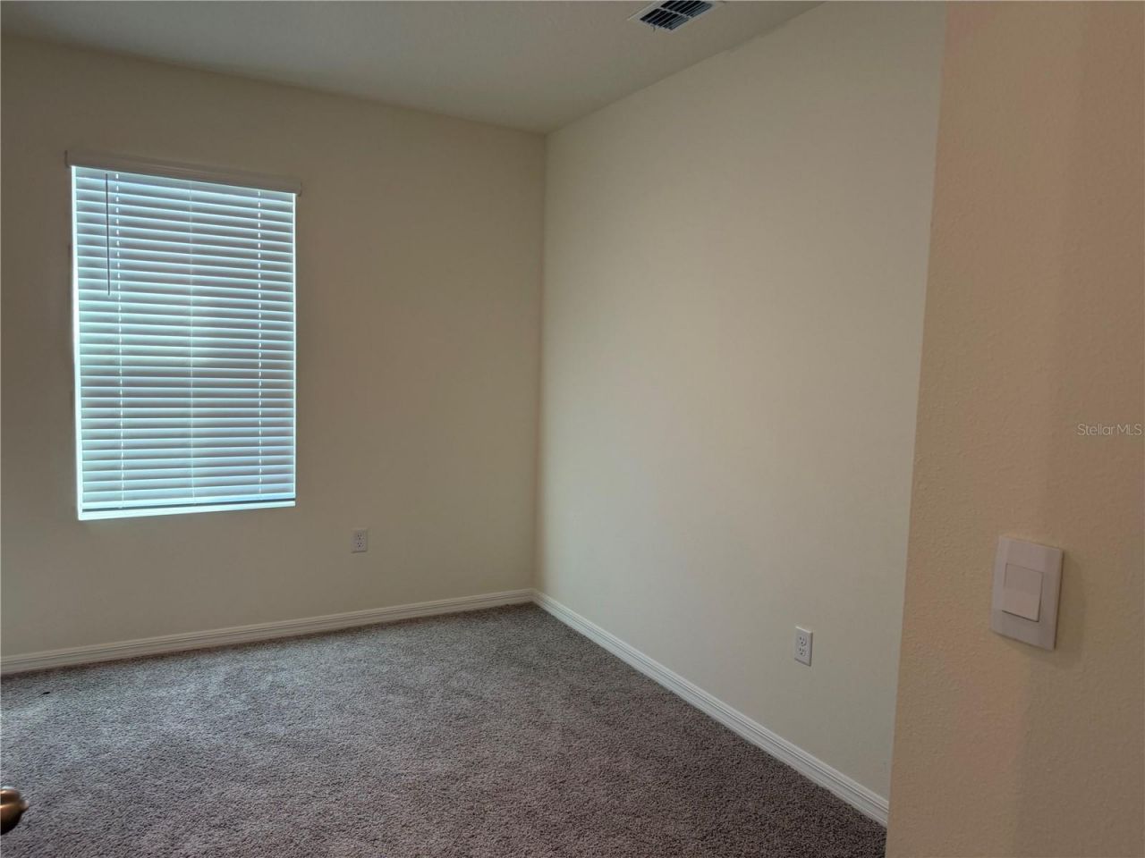 1043 Morfontaine Street , Daytona Beach, FL 32124 Photo