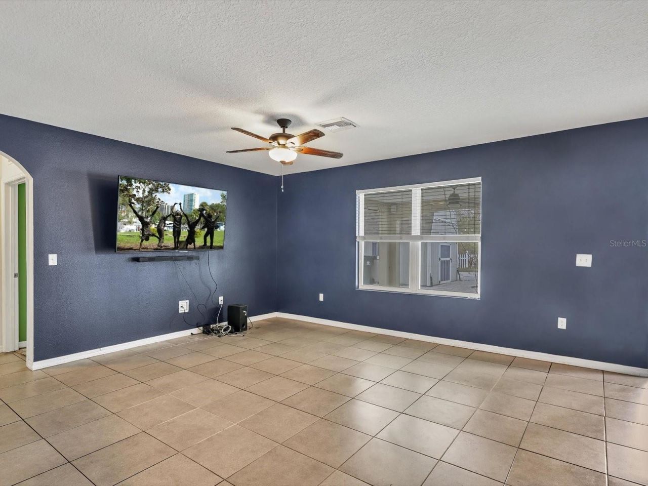 10003 Geese Trail Circle, Sun City Center, FL 33573 Photo