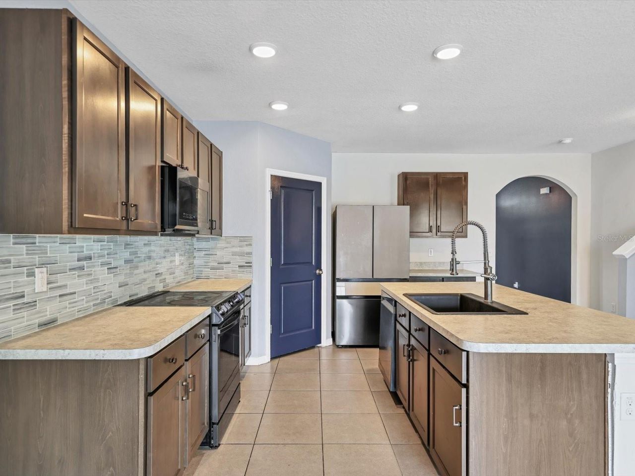 10003 Geese Trail Circle, Sun City Center, FL 33573 Photo