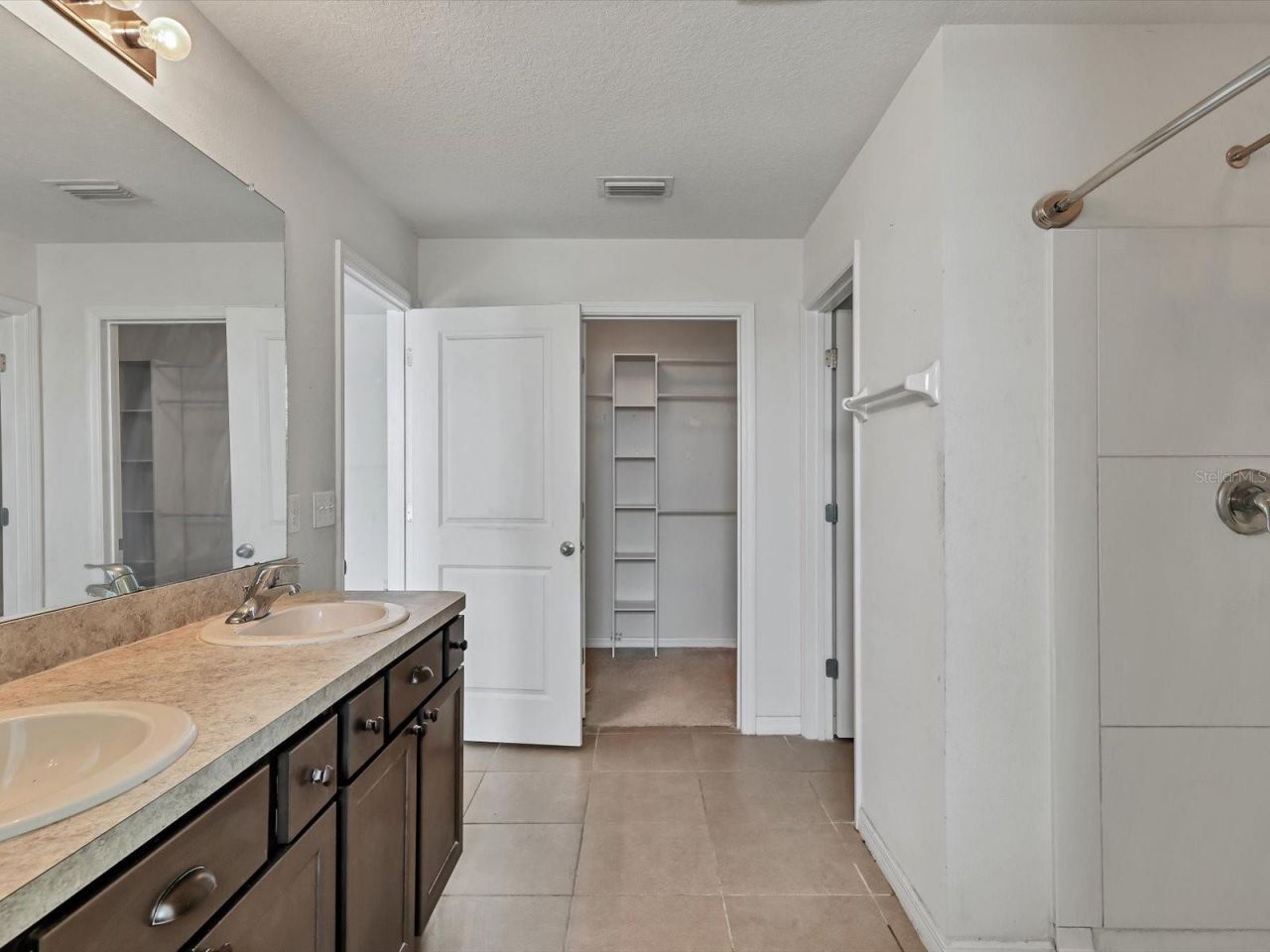 10003 Geese Trail Circle, Sun City Center, FL 33573 Photo