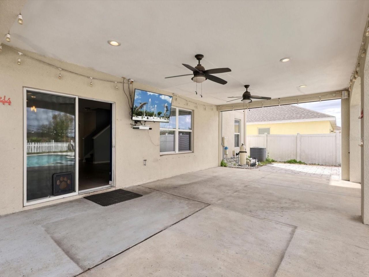10003 Geese Trail Circle, Sun City Center, FL 33573 Photo