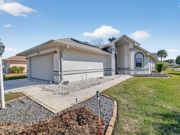 5500 Laver Street, Unit ,, Leesburg, FL 34748