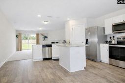 133 Findlay Circle  photo 4