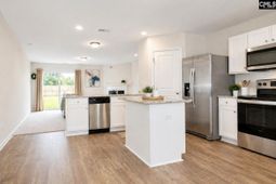133 Findlay Circle photo 4
