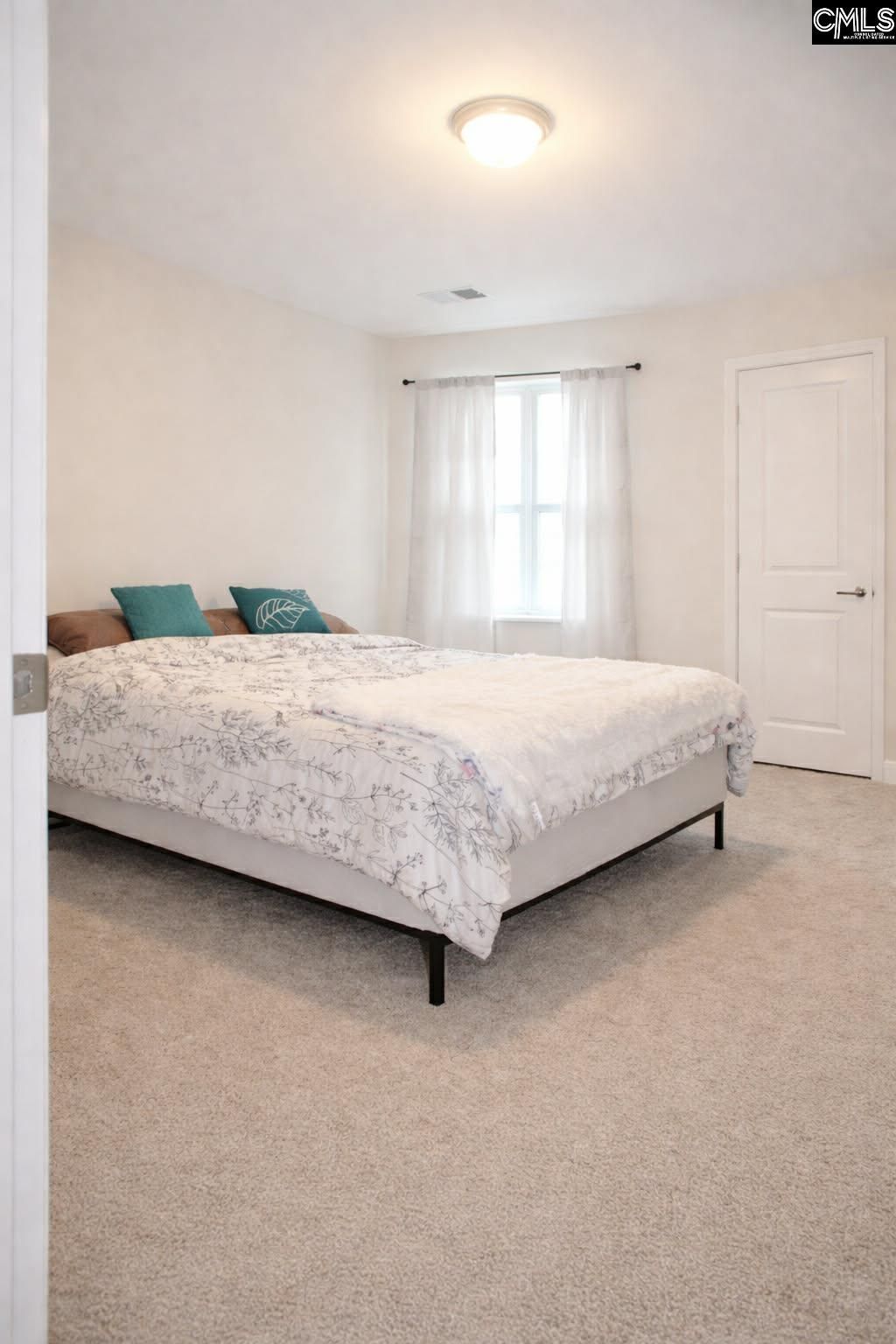 133 Findlay Circle  Photo 9