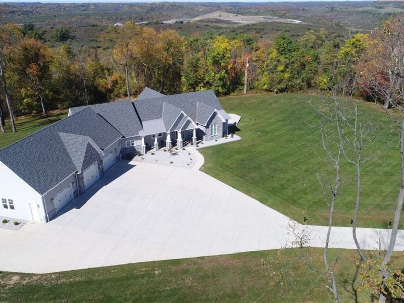 38510 National Road, Bethesda, OH 43719 Photo 1