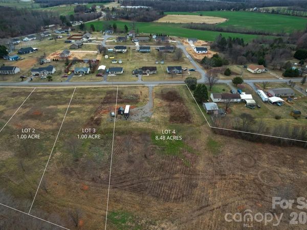 136 SPEAKS Road, Olin, NC 28660