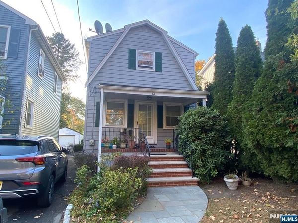 81 5th Street, CRESSKILL, NJ 07626