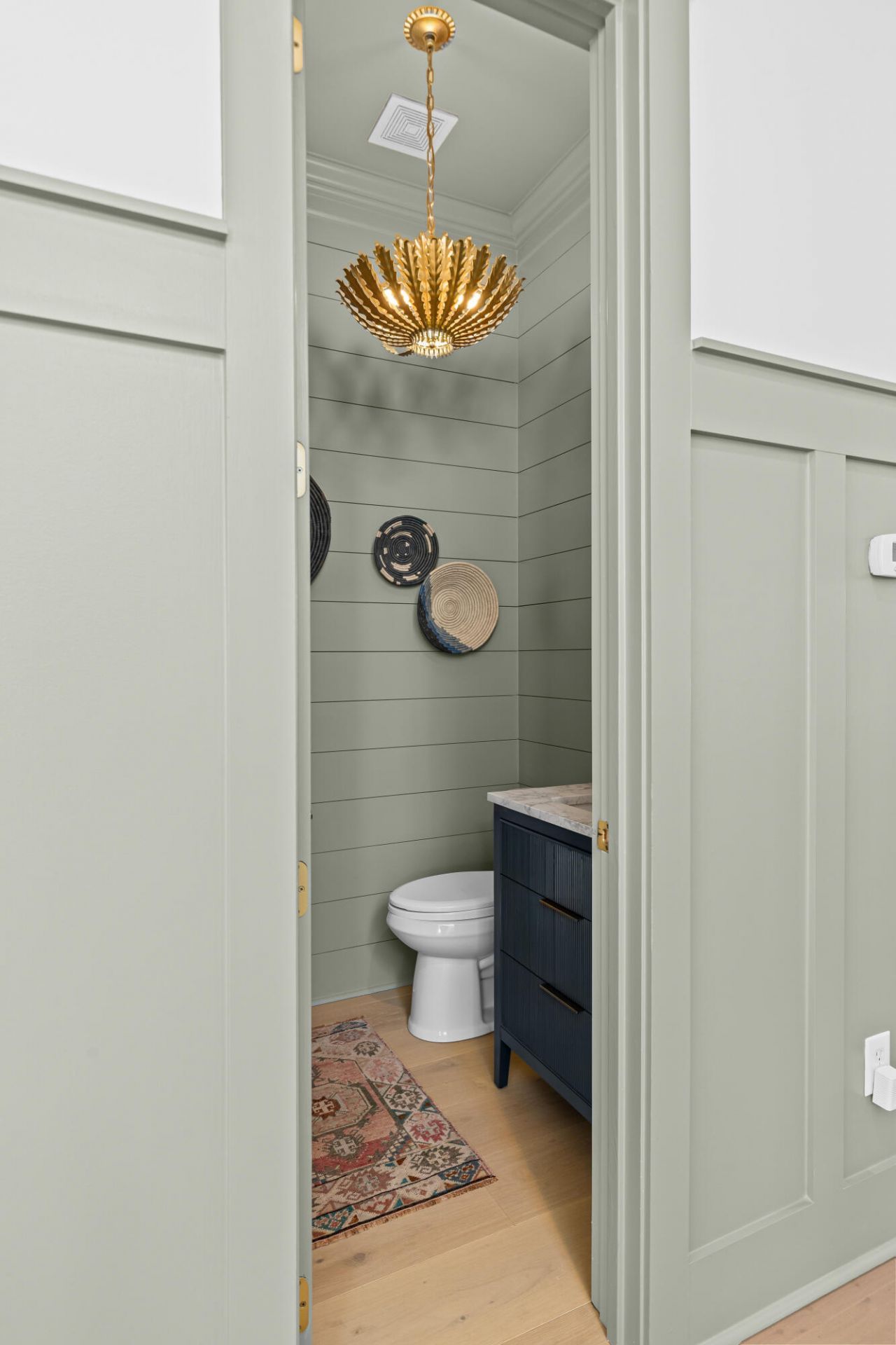 2421 Louisville Street Photo 8