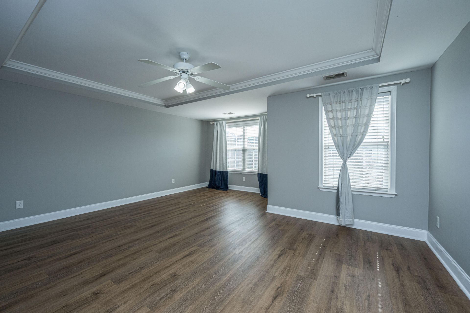 1076 Bennington Drive Photo 12