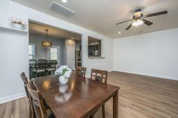 1076 Bennington Drive photo 4