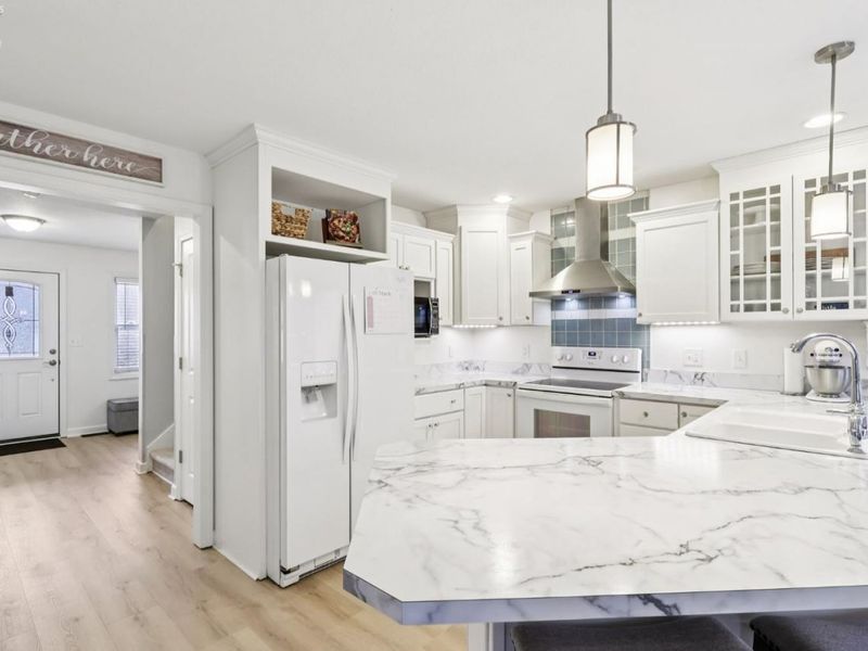 3781 Parkside Reserve Street, Vermilion, OH 44089 Photo 8