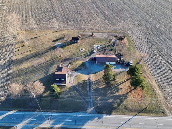 1727 E McPherson Highway, Clyde, OH 43410