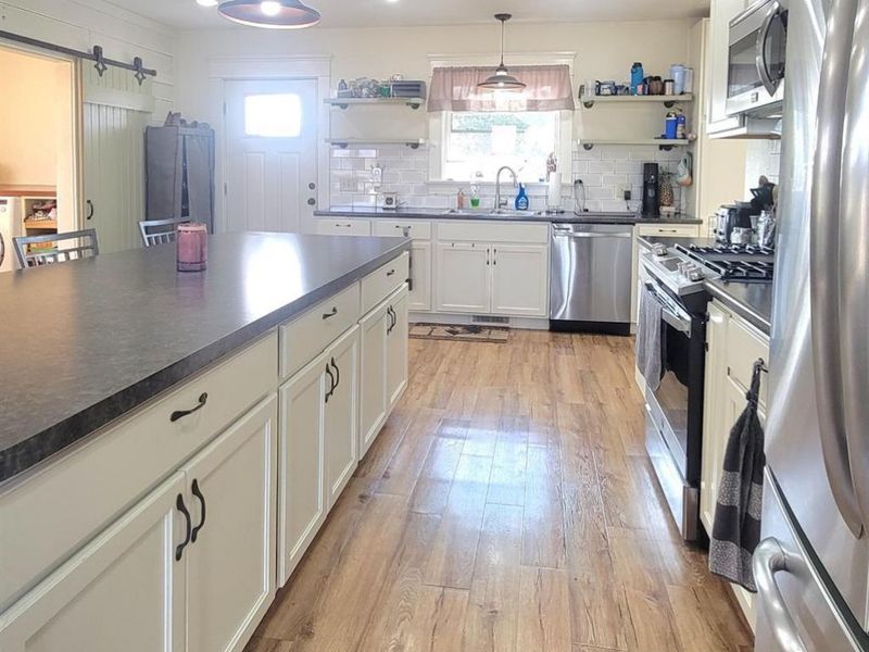 1727 E McPherson Highway, Clyde, OH 43410 Photo 9