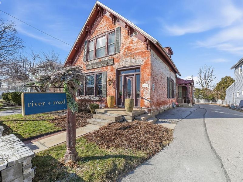 212 West Front St, Findlay, OH 45840 Photo 3