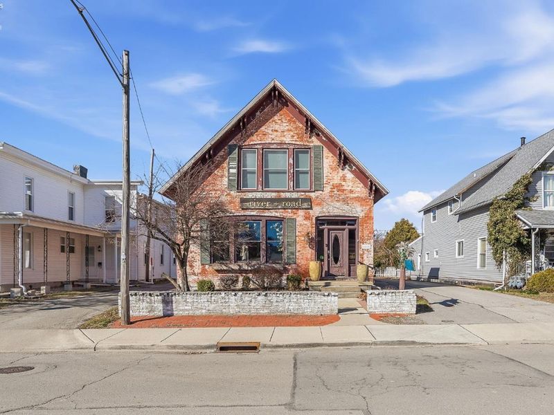 212 West Front St, Findlay, OH 45840 Photo 4